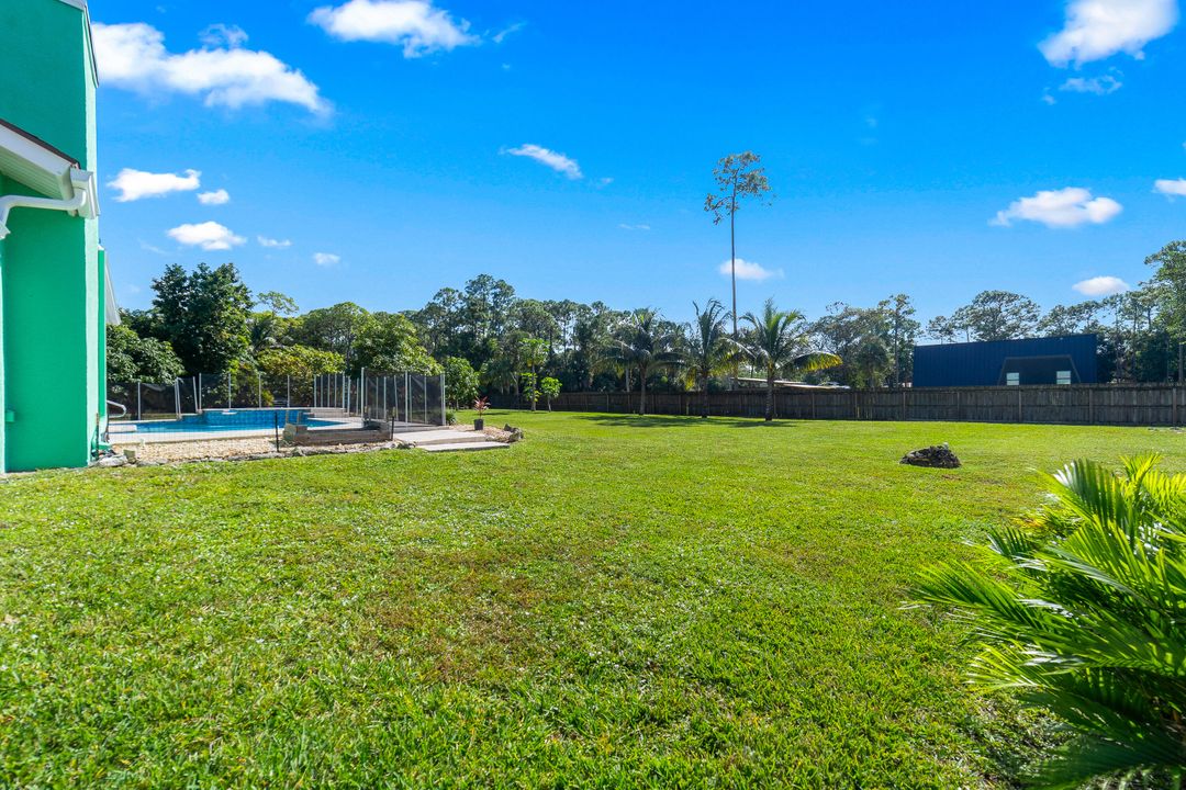 For Sale: $749,900 (3 beds, 2 baths, 2082 Square Feet)