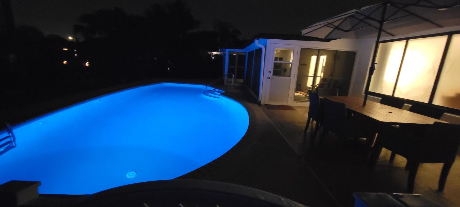 Activo con contrato: $5,400 (3 camas, 2 baños, 1609 Pies cuadrados)