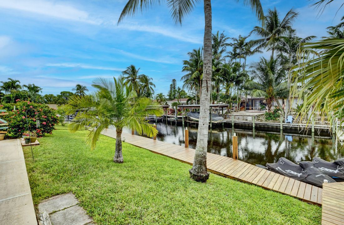 Activo con contrato: $5,400 (3 camas, 2 baños, 1609 Pies cuadrados)