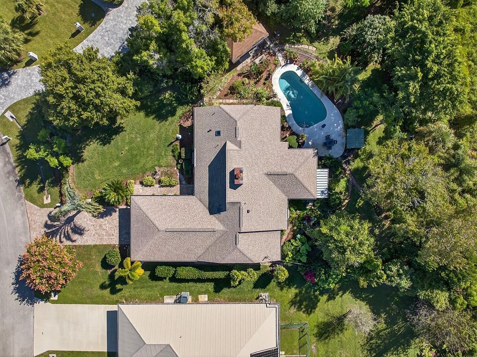 For Sale: $445,000 (3 beds, 2 baths, 2062 Square Feet)