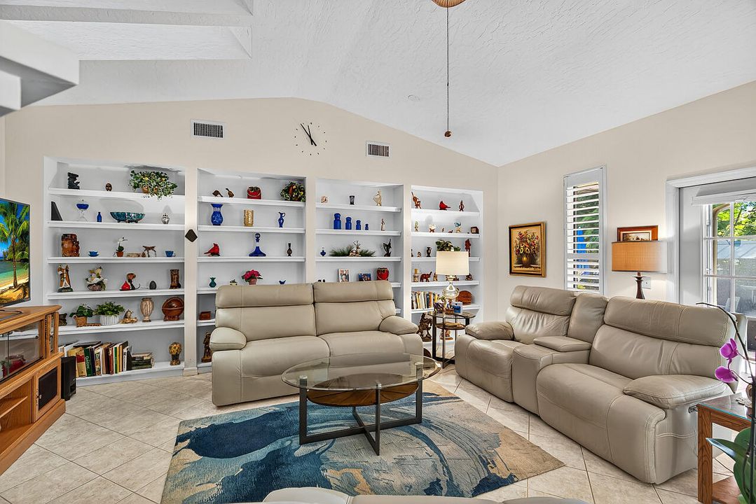 For Sale: $445,000 (3 beds, 2 baths, 2062 Square Feet)