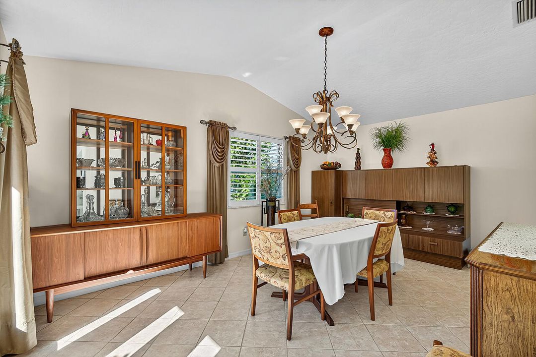 For Sale: $445,000 (3 beds, 2 baths, 2062 Square Feet)