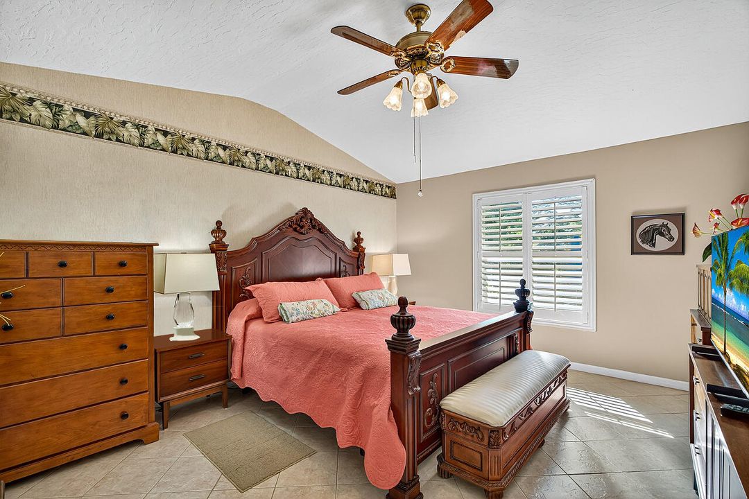 For Sale: $445,000 (3 beds, 2 baths, 2062 Square Feet)