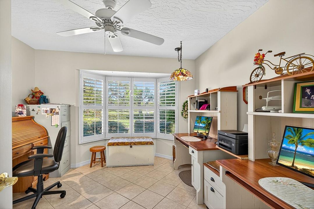 For Sale: $445,000 (3 beds, 2 baths, 2062 Square Feet)