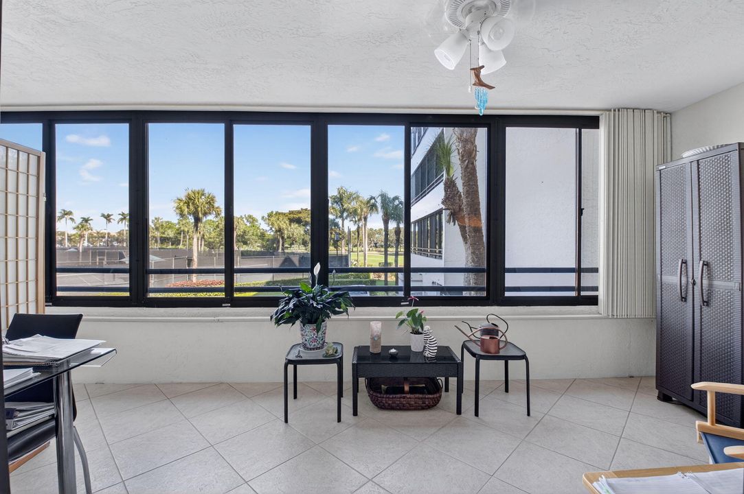 For Sale: $254,900 (2 beds, 2 baths, 1415 Square Feet)