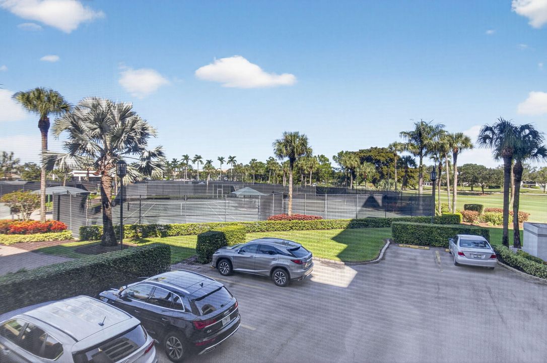 For Sale: $254,900 (2 beds, 2 baths, 1415 Square Feet)