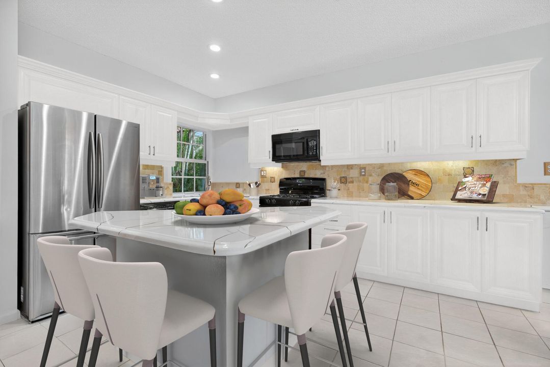 For Sale: $734,500 (3 beds, 2 baths, 2093 Square Feet)