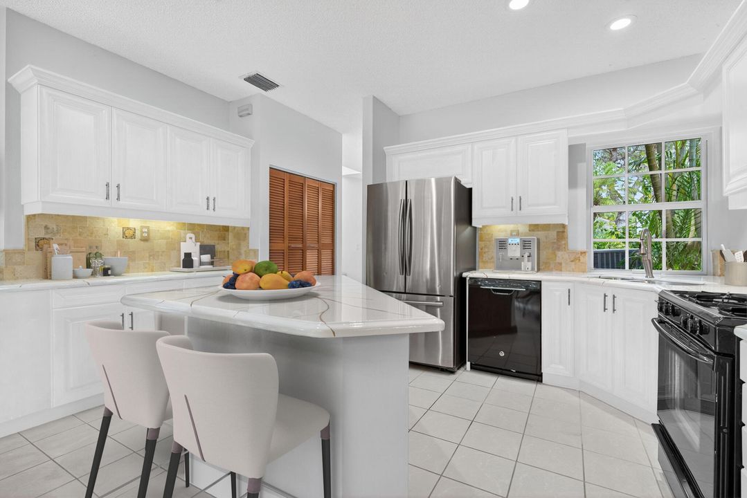 For Sale: $734,500 (3 beds, 2 baths, 2093 Square Feet)