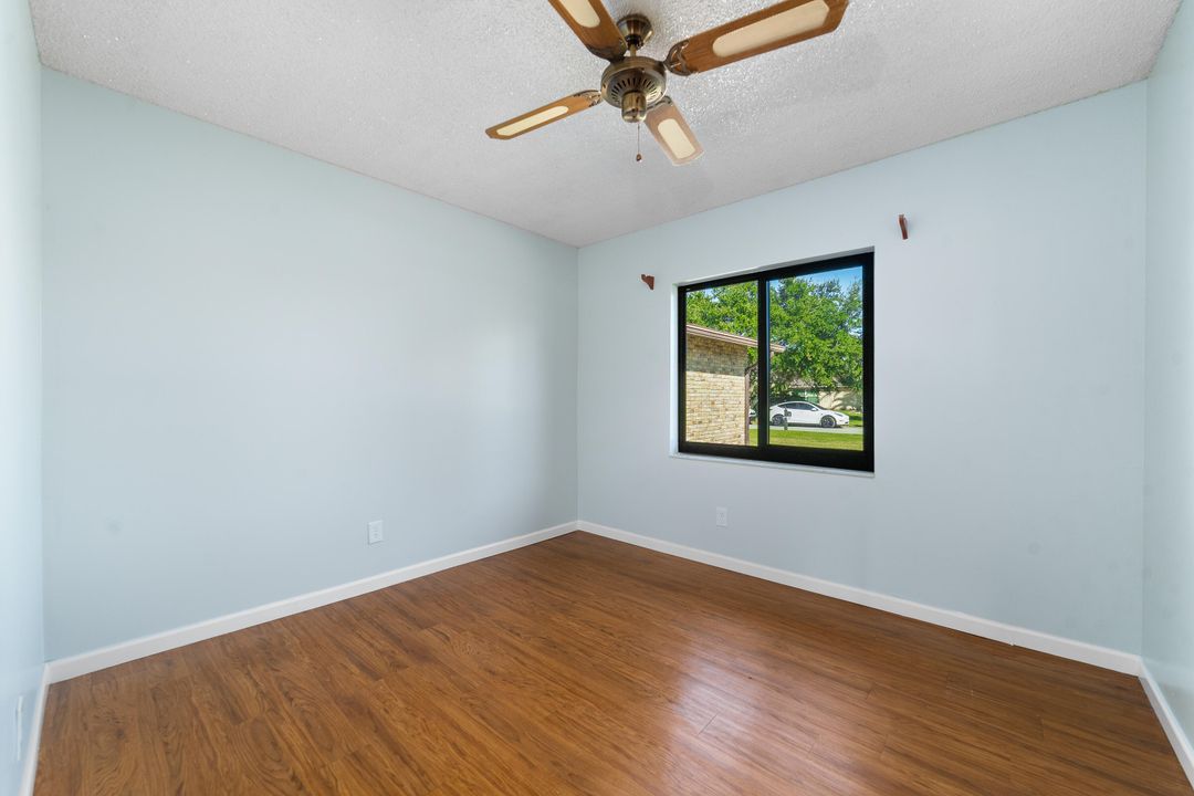 合同活跃: $530,000 (4 贝兹, 2 浴室, 1785 平方英尺)