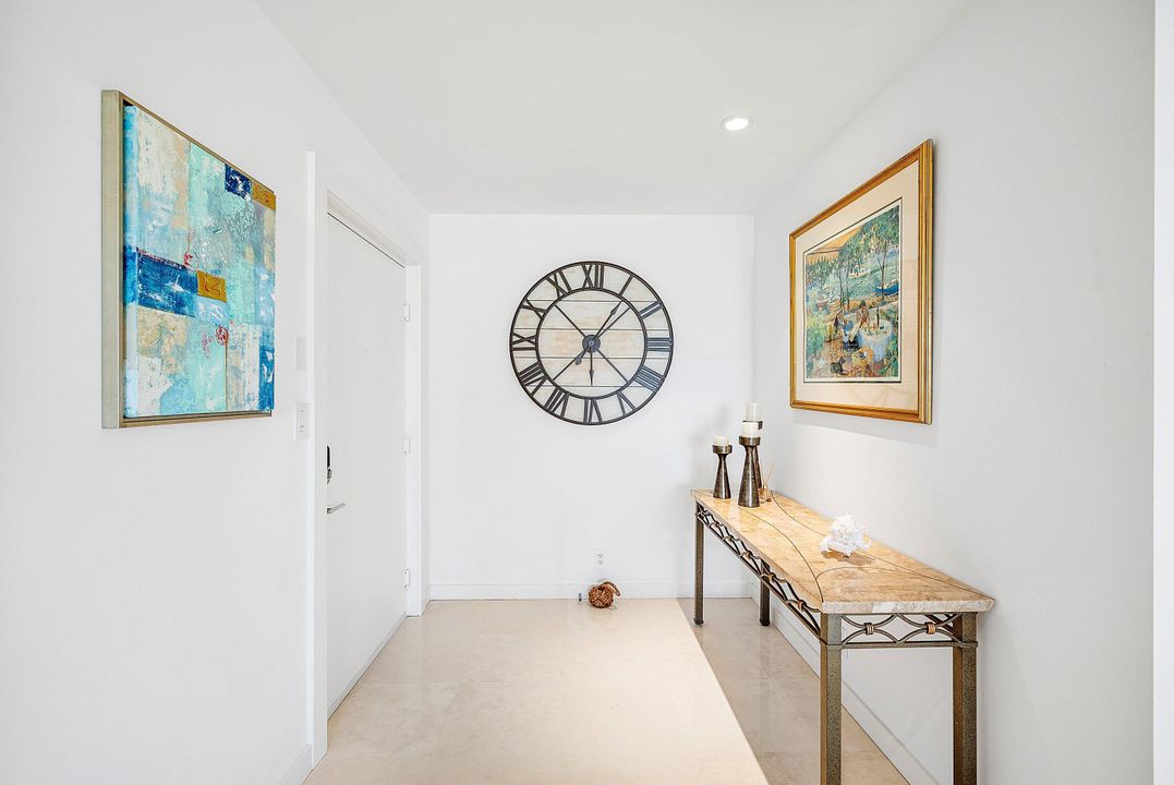 Active With Contract: $1,845,000 (3 beds, 3 baths, 2118 Square Feet)