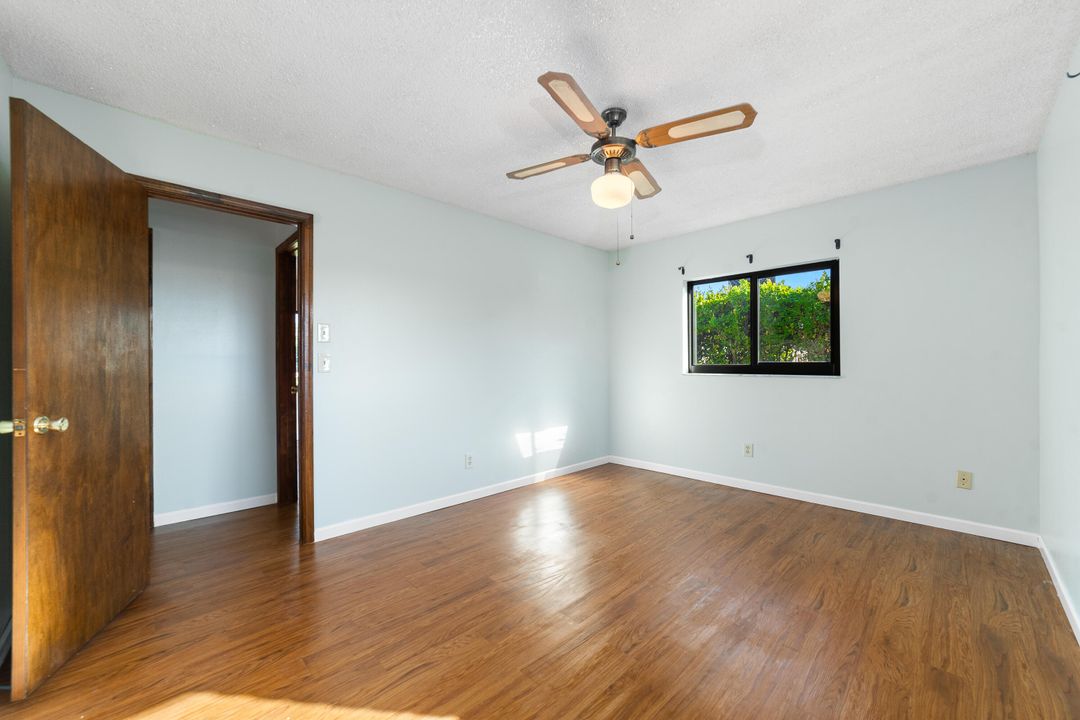 合同活跃: $530,000 (4 贝兹, 2 浴室, 1785 平方英尺)