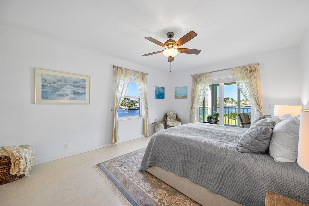 Active With Contract: $1,845,000 (3 beds, 3 baths, 2118 Square Feet)