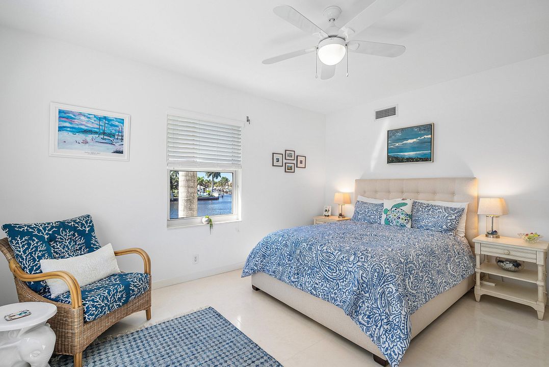 Active With Contract: $1,845,000 (3 beds, 3 baths, 2118 Square Feet)