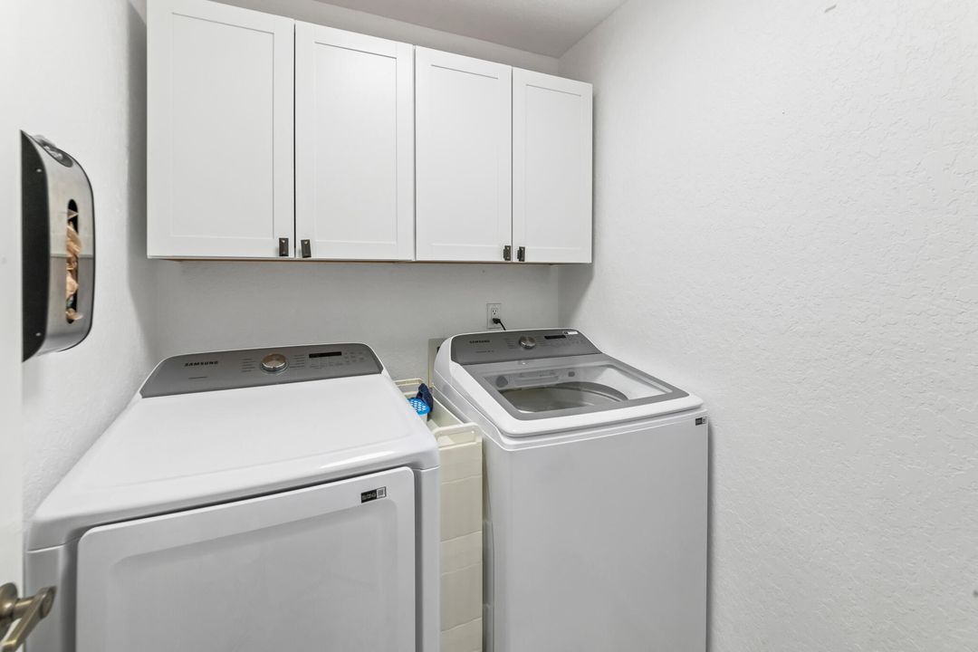 Activo con contrato: $479,000 (3 camas, 2 baños, 1303 Pies cuadrados)