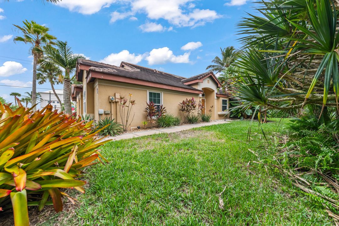 Activo con contrato: $479,000 (3 camas, 2 baños, 1303 Pies cuadrados)