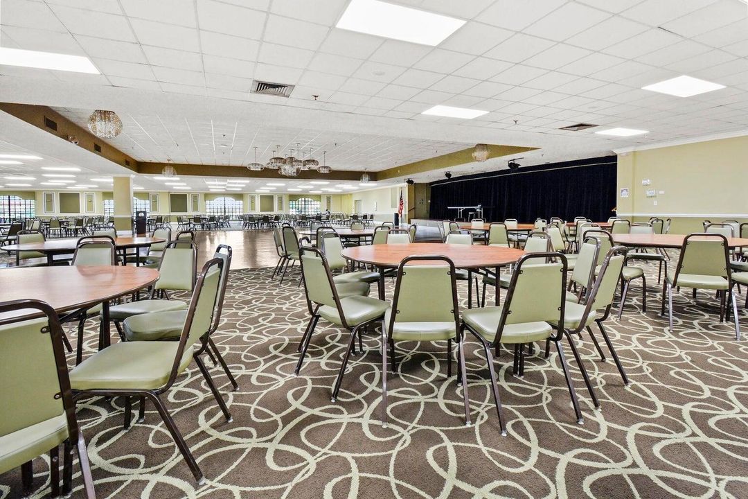 На продажу: $99,000 (1 спален, 1 ванн, 752 Квадратных фут)