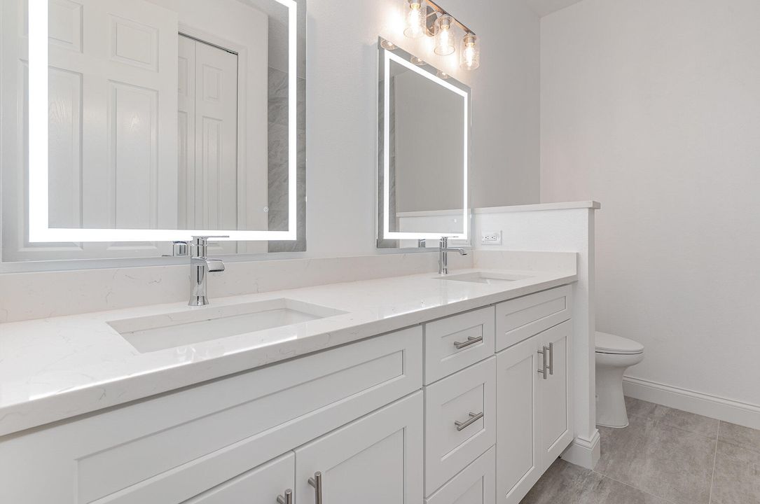 待售: $420,000 (4 贝兹, 2 浴室, 2171 平方英尺)