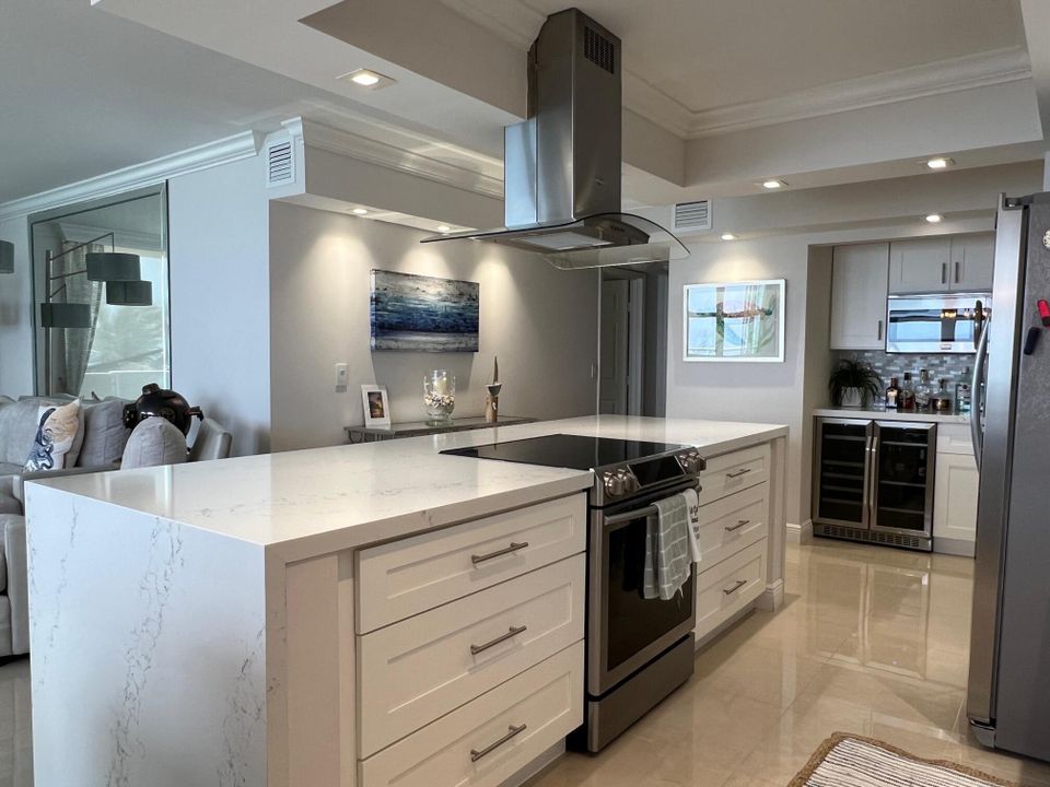 For Rent: $7,200 (2 beds, 2 baths, 1400 Square Feet)