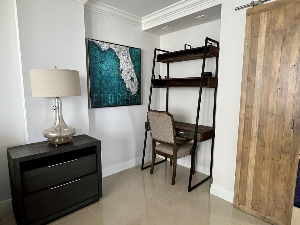 For Rent: $7,200 (2 beds, 2 baths, 1400 Square Feet)