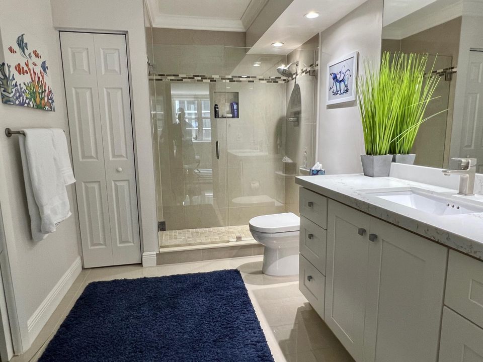 For Rent: $7,200 (2 beds, 2 baths, 1400 Square Feet)