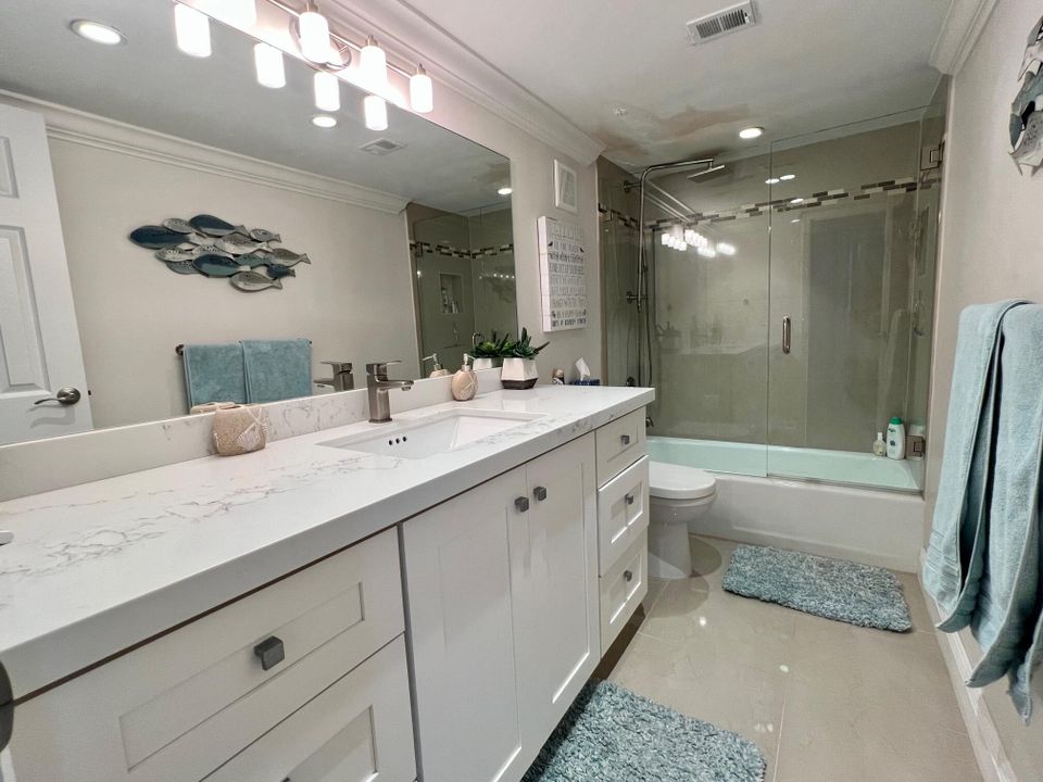 For Rent: $7,200 (2 beds, 2 baths, 1400 Square Feet)