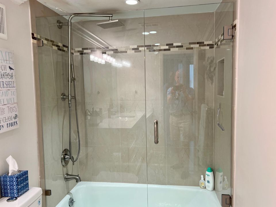 For Rent: $7,200 (2 beds, 2 baths, 1400 Square Feet)