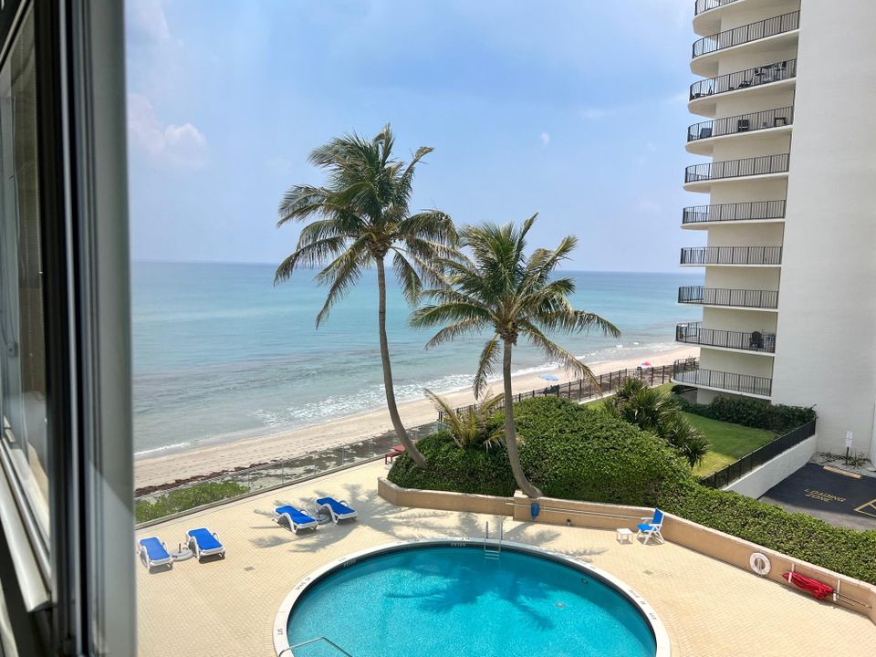 For Rent: $7,200 (2 beds, 2 baths, 1400 Square Feet)