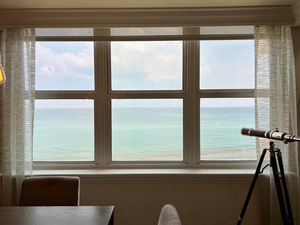 For Rent: $7,200 (2 beds, 2 baths, 1400 Square Feet)