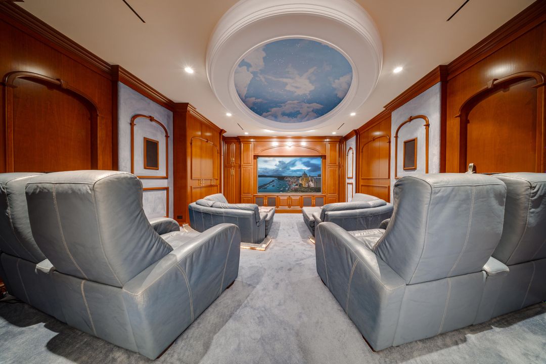 На продажу: $45,000,000 (9 спален, 13 ванн, 15865 Квадратных фут)