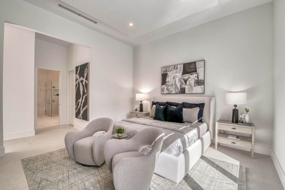 Activo con contrato: $2,195,000 (4 camas, 3 baños, 3000 Pies cuadrados)