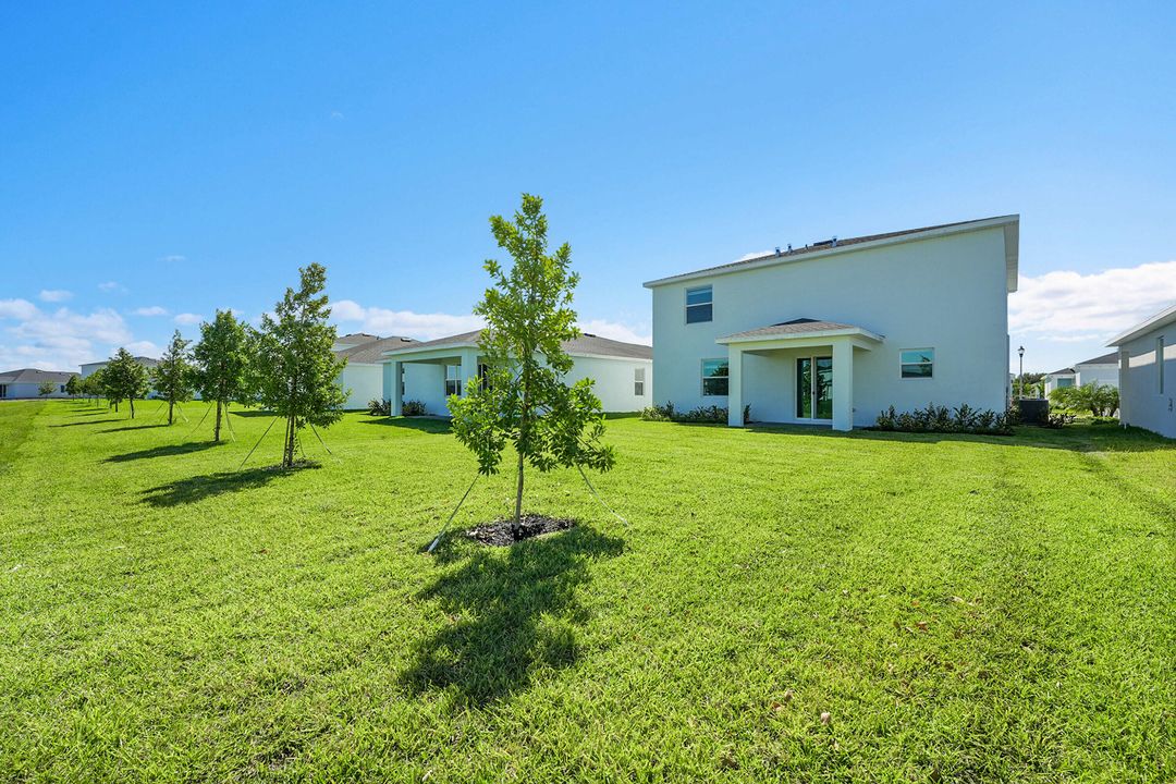 For Rent: $2,600 (4 beds, 2 baths, 2583 Square Feet)