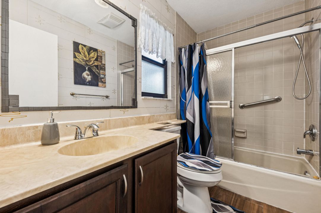 En Venta: $235,000 (2 camas, 2 baños, 1580 Pies cuadrados)