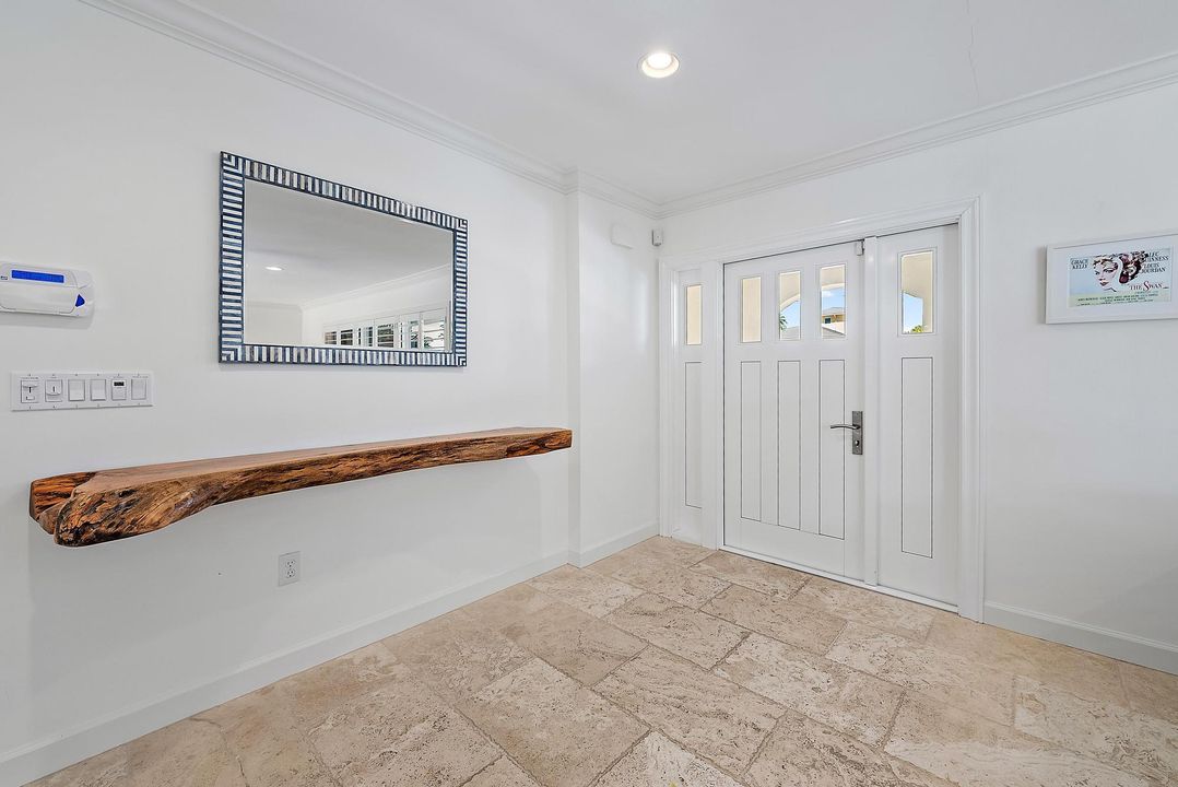 Activo con contrato: $3,600,000 (4 camas, 4 baños, 2491 Pies cuadrados)