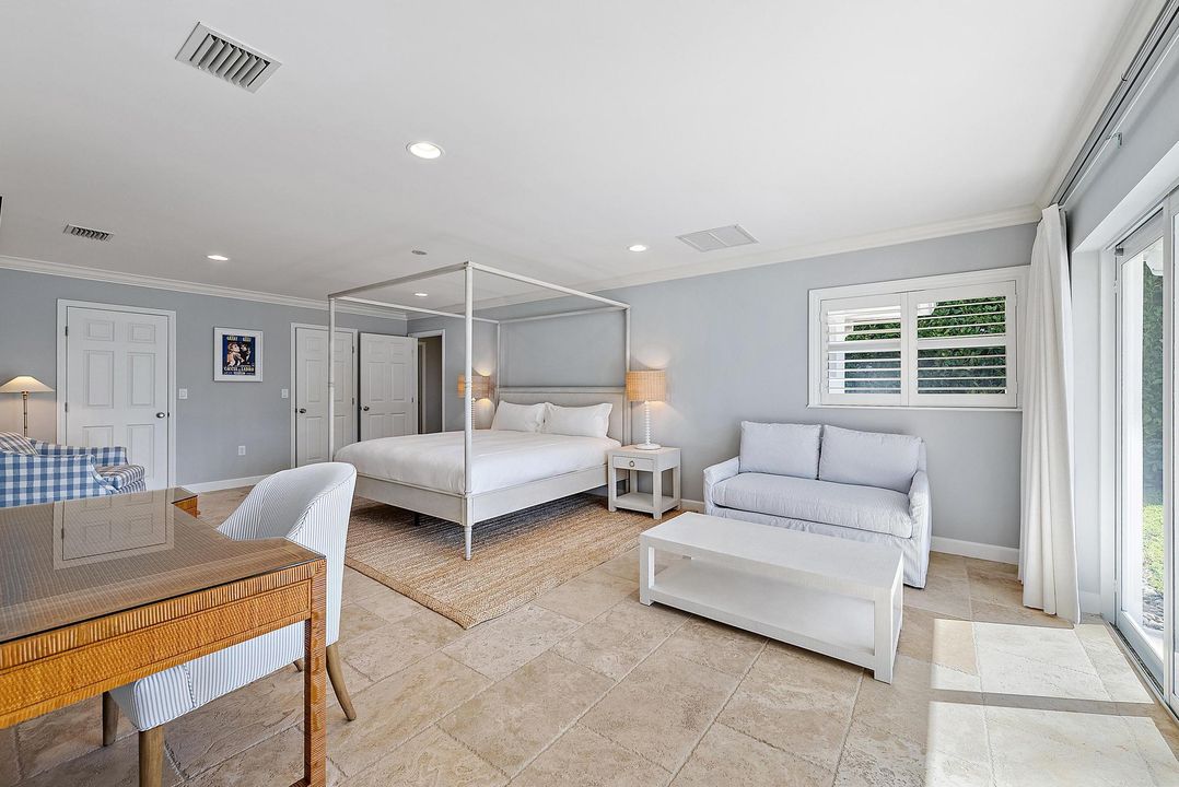 Activo con contrato: $3,600,000 (4 camas, 4 baños, 2491 Pies cuadrados)