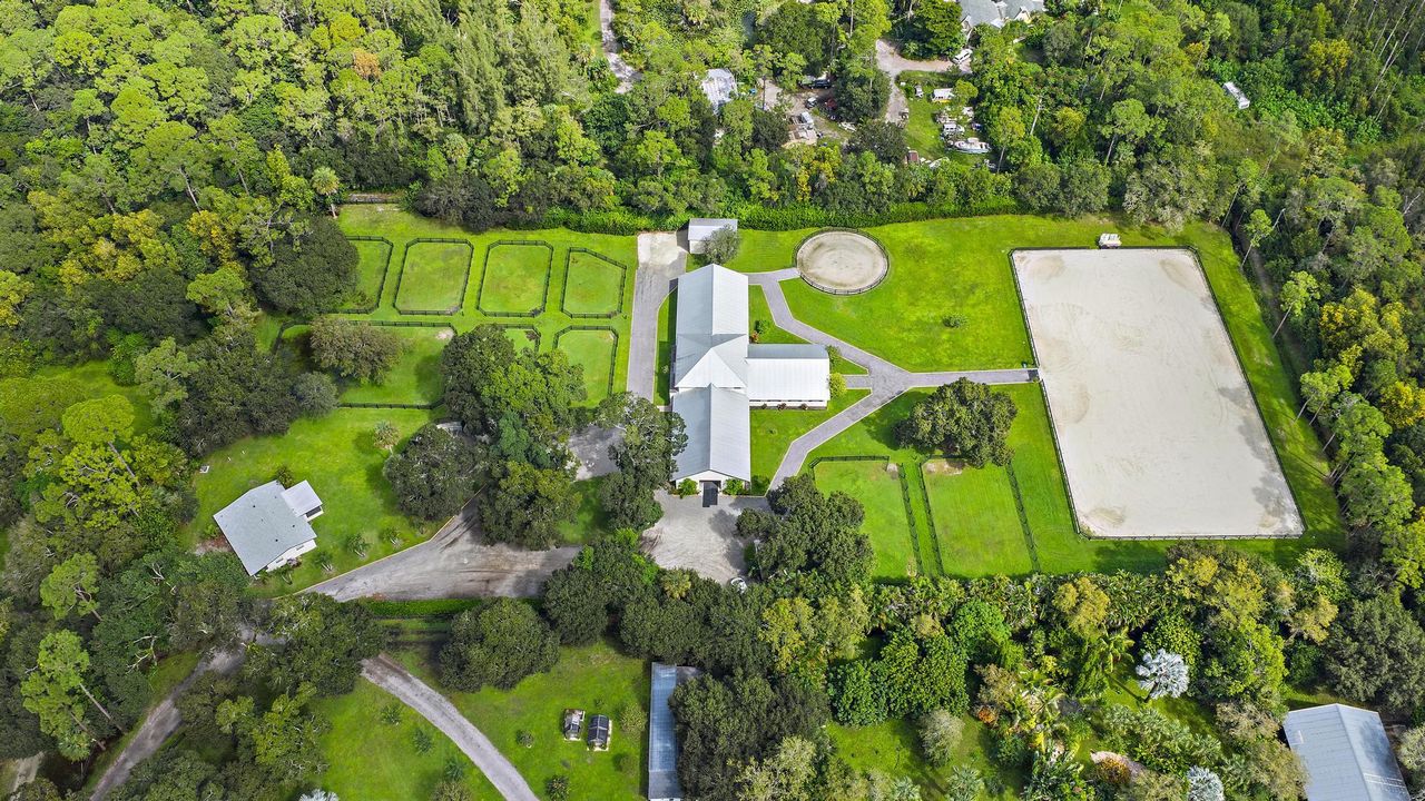 En Renta: $1,400 (6 camas, 4 baños, 2994 Pies cuadrados)