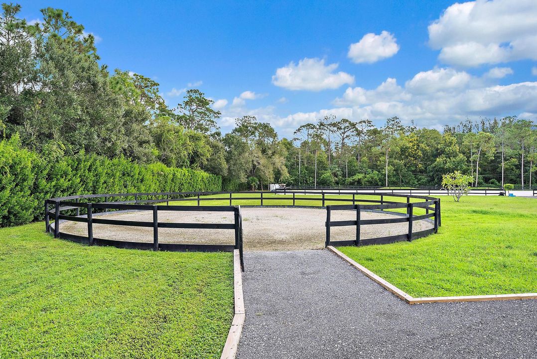 En Renta: $1,400 (6 camas, 4 baños, 2994 Pies cuadrados)