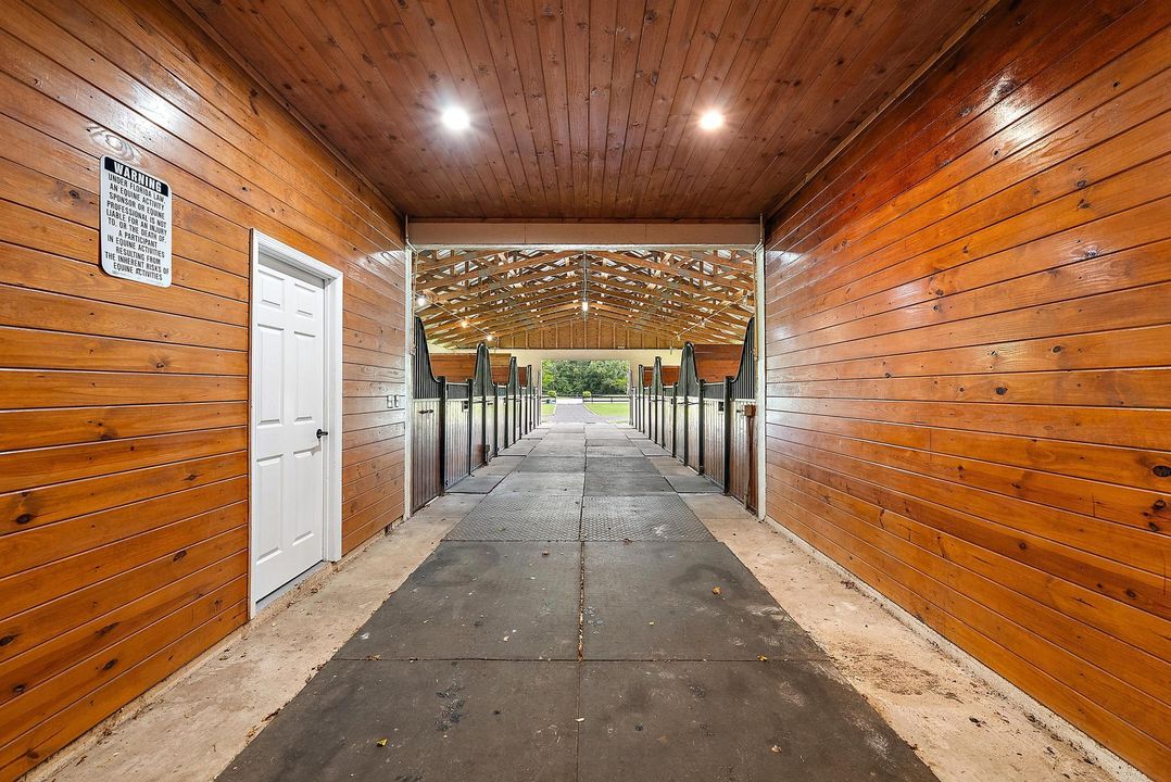 En Renta: $1,400 (6 camas, 4 baños, 2994 Pies cuadrados)