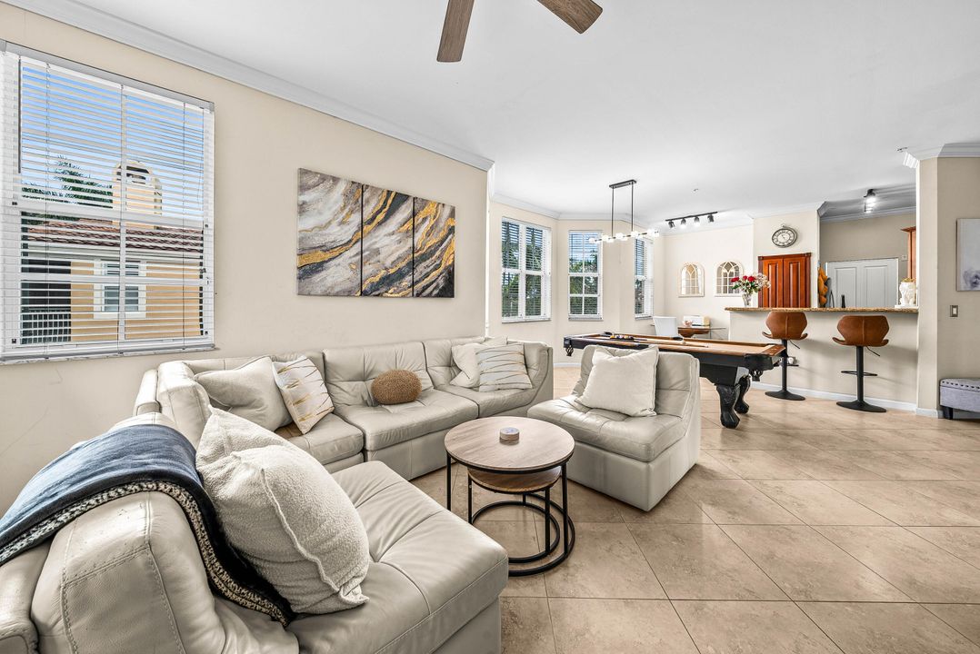 Activo con contrato: $4,500 (3 camas, 2 baños, 1633 Pies cuadrados)