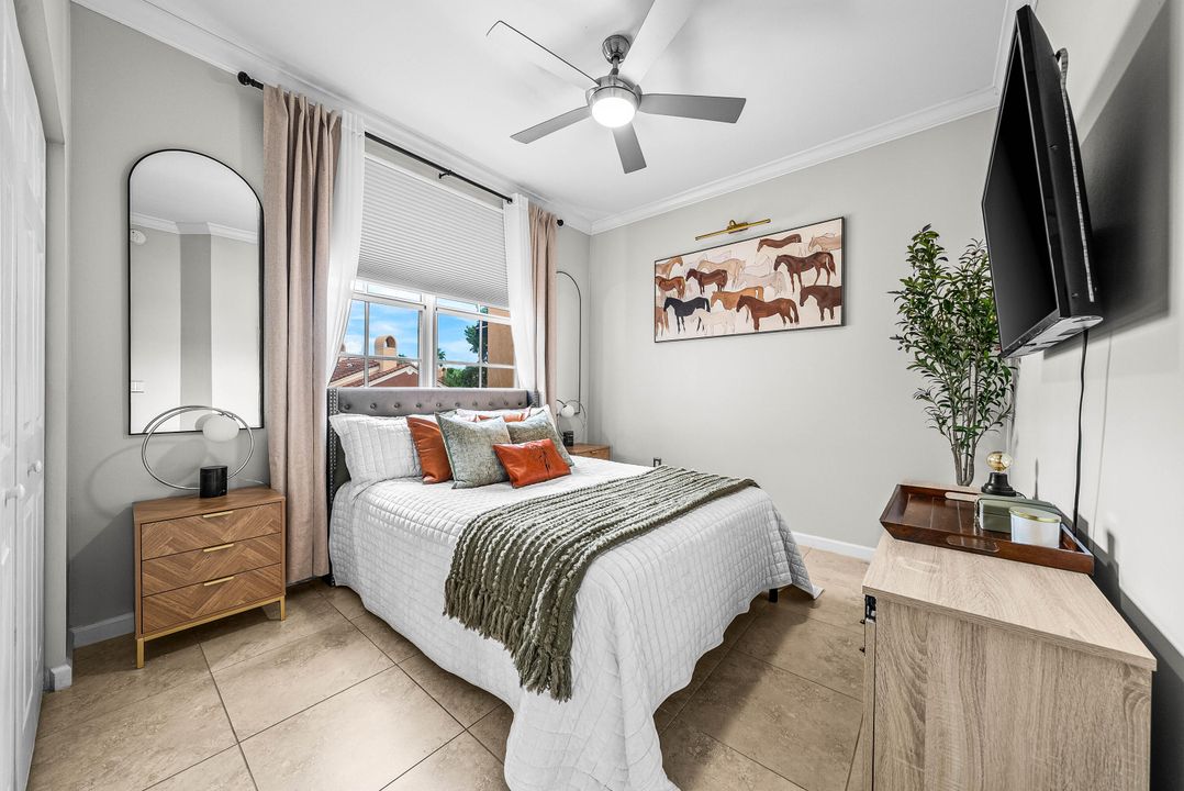 Activo con contrato: $4,500 (3 camas, 2 baños, 1633 Pies cuadrados)