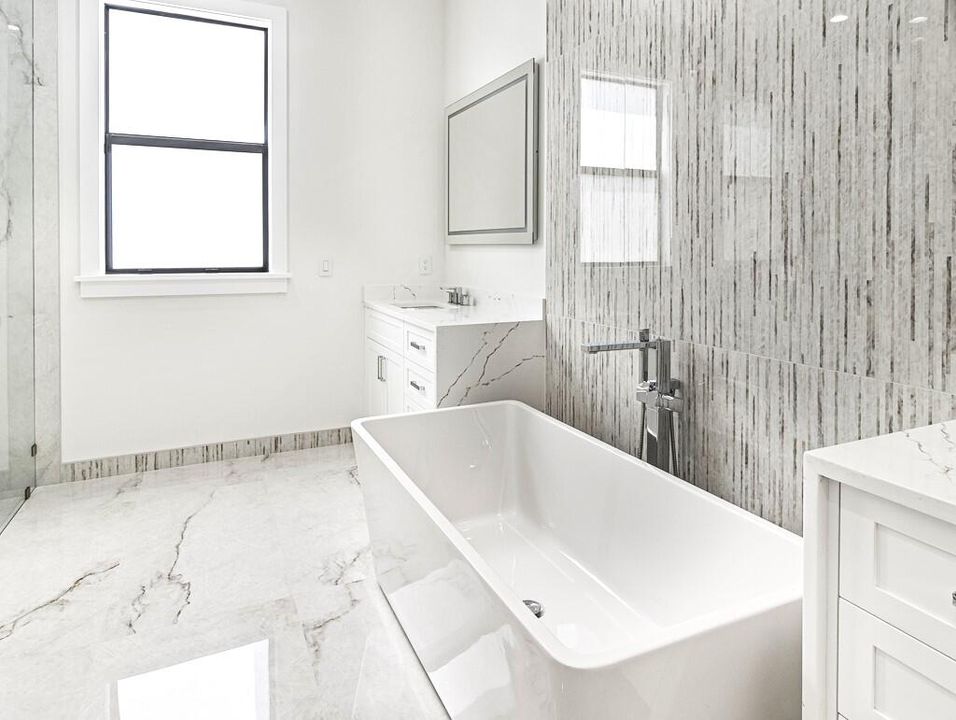 For Sale: $4,295,000 (5 beds, 4 baths, 4312 Square Feet)