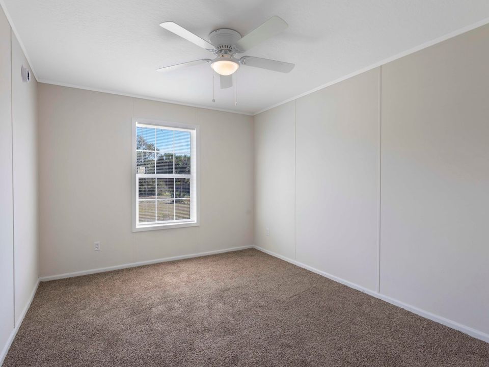 For Sale: $330,000 (4 beds, 2 baths, 1800 Square Feet)