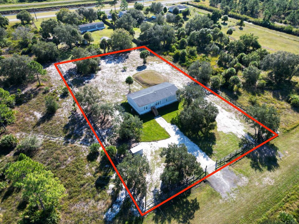 For Sale: $330,000 (4 beds, 2 baths, 1800 Square Feet)