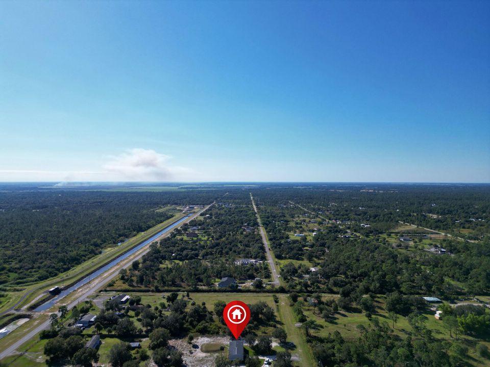 For Sale: $330,000 (4 beds, 2 baths, 1800 Square Feet)