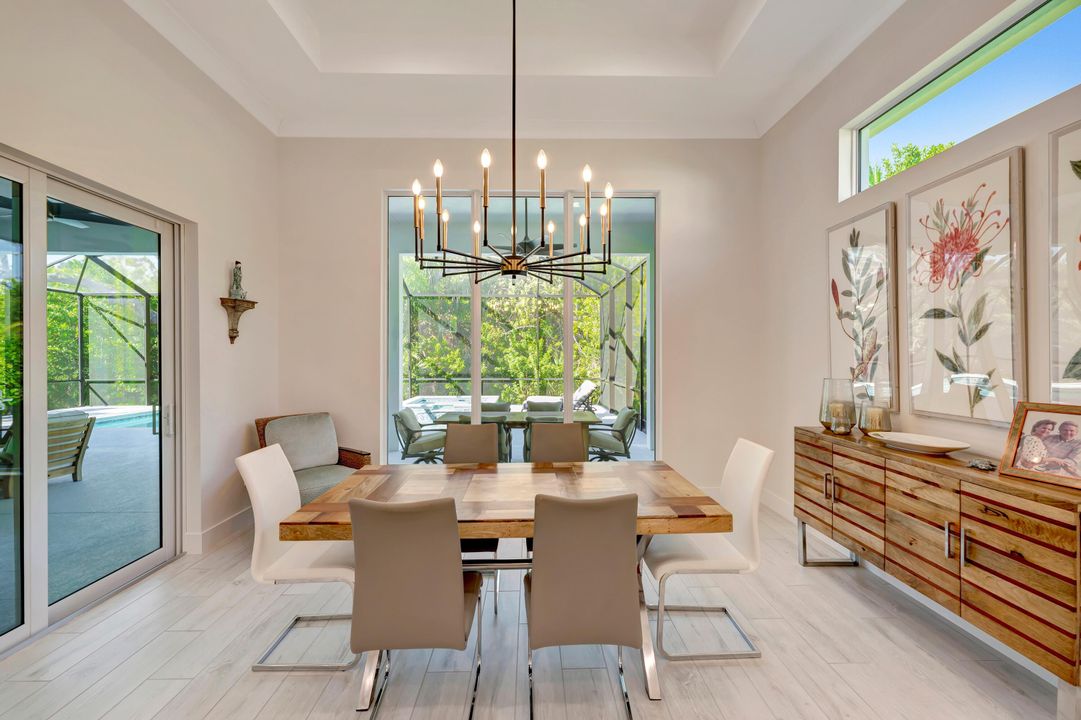 For Sale: $2,095,000 (3 beds, 2 baths, 3240 Square Feet)