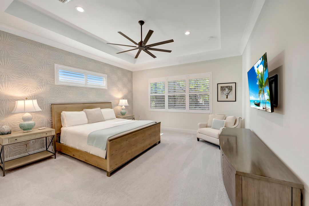 For Sale: $2,095,000 (3 beds, 2 baths, 3240 Square Feet)