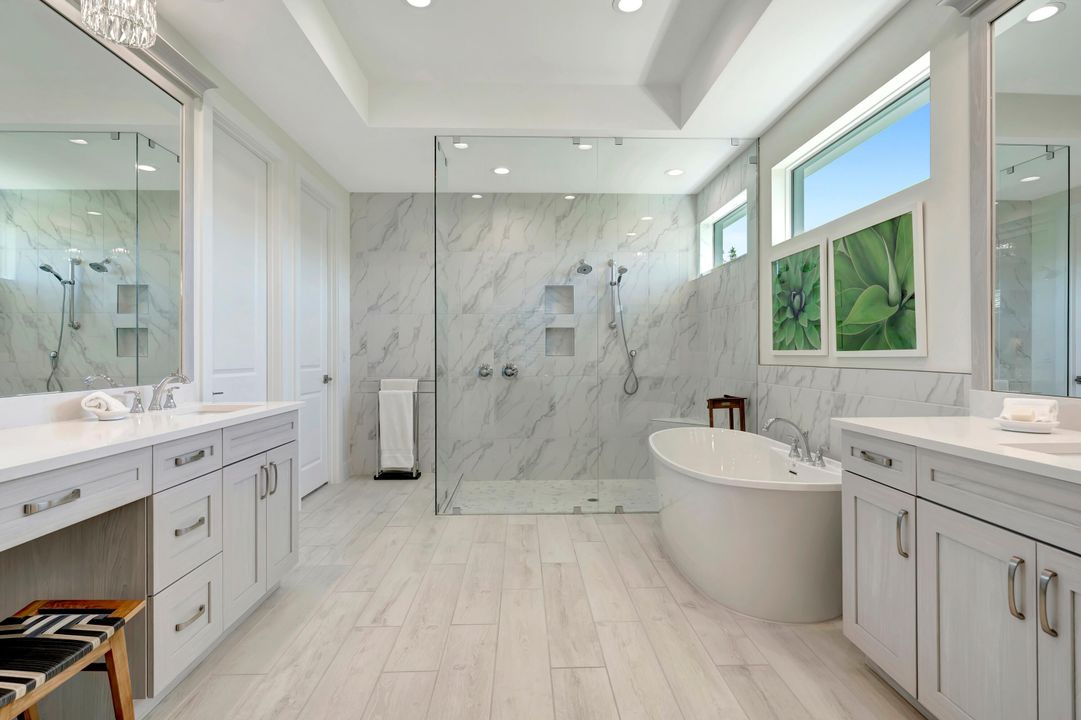 For Sale: $2,095,000 (3 beds, 2 baths, 3240 Square Feet)