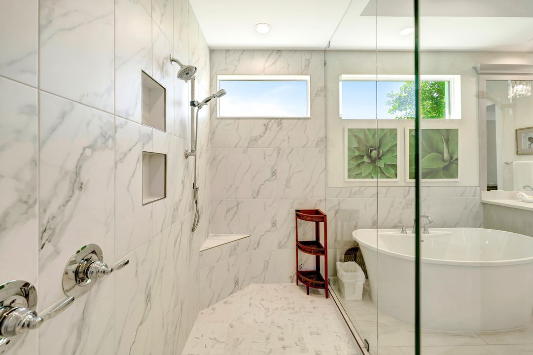 For Sale: $2,095,000 (3 beds, 2 baths, 3240 Square Feet)