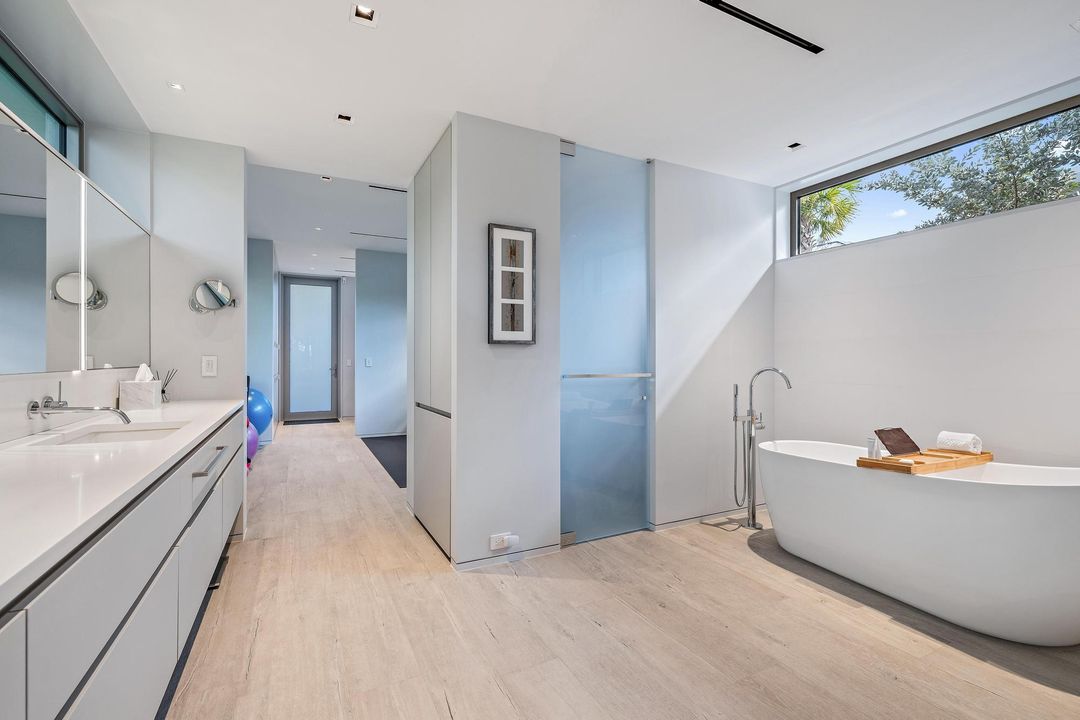 En Venta: $4,350,000 (3 camas, 3 baños, 3081 Pies cuadrados)