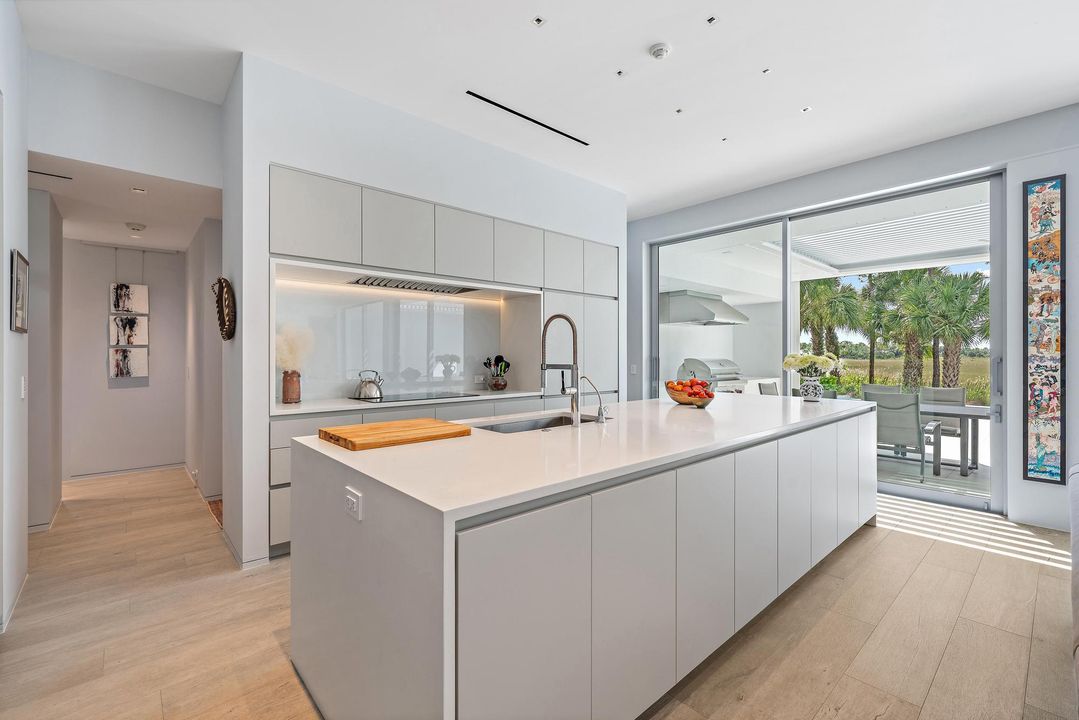 En Venta: $4,350,000 (3 camas, 3 baños, 3081 Pies cuadrados)