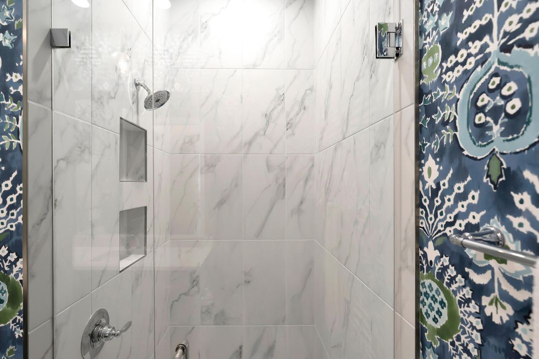 For Sale: $2,095,000 (3 beds, 2 baths, 3240 Square Feet)